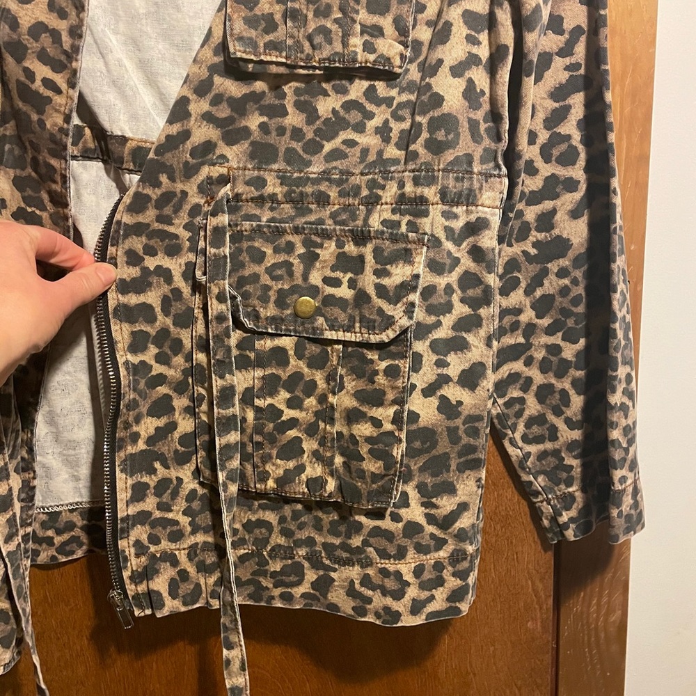 Leopard jacket - Picture 3 of 6